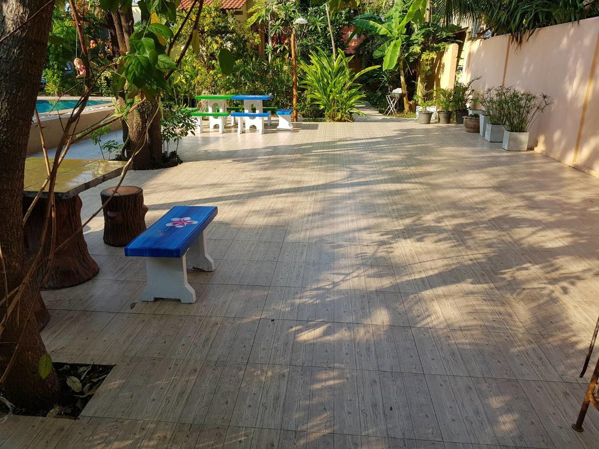 Arerayah Beach Resort Pran Buri Exterior foto